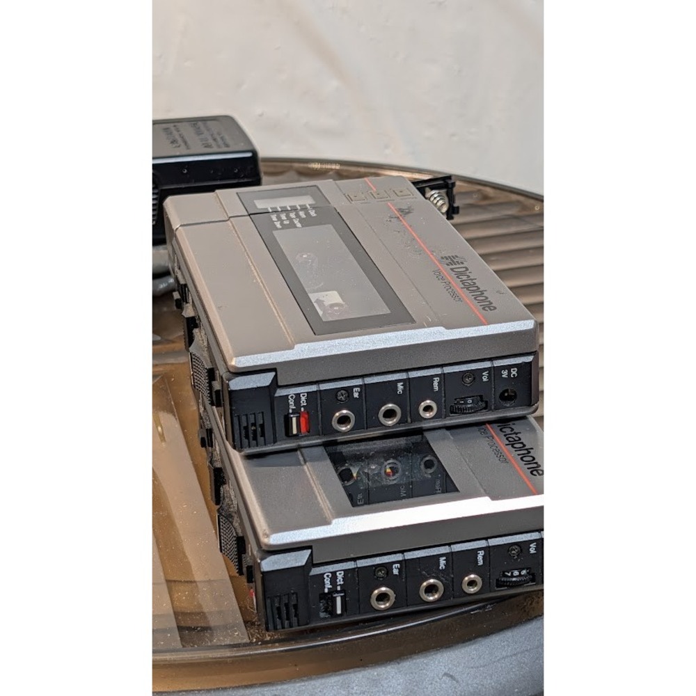 Dictaphone Travel Master LX Voice Processor Lot Grey Fair For Parts Repair - Picture 13 of 16